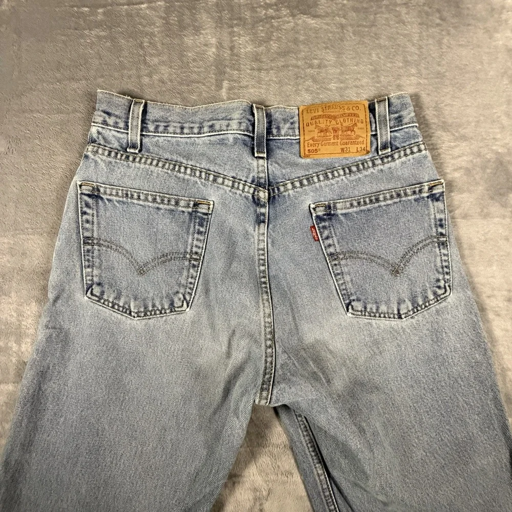 Levis very nice